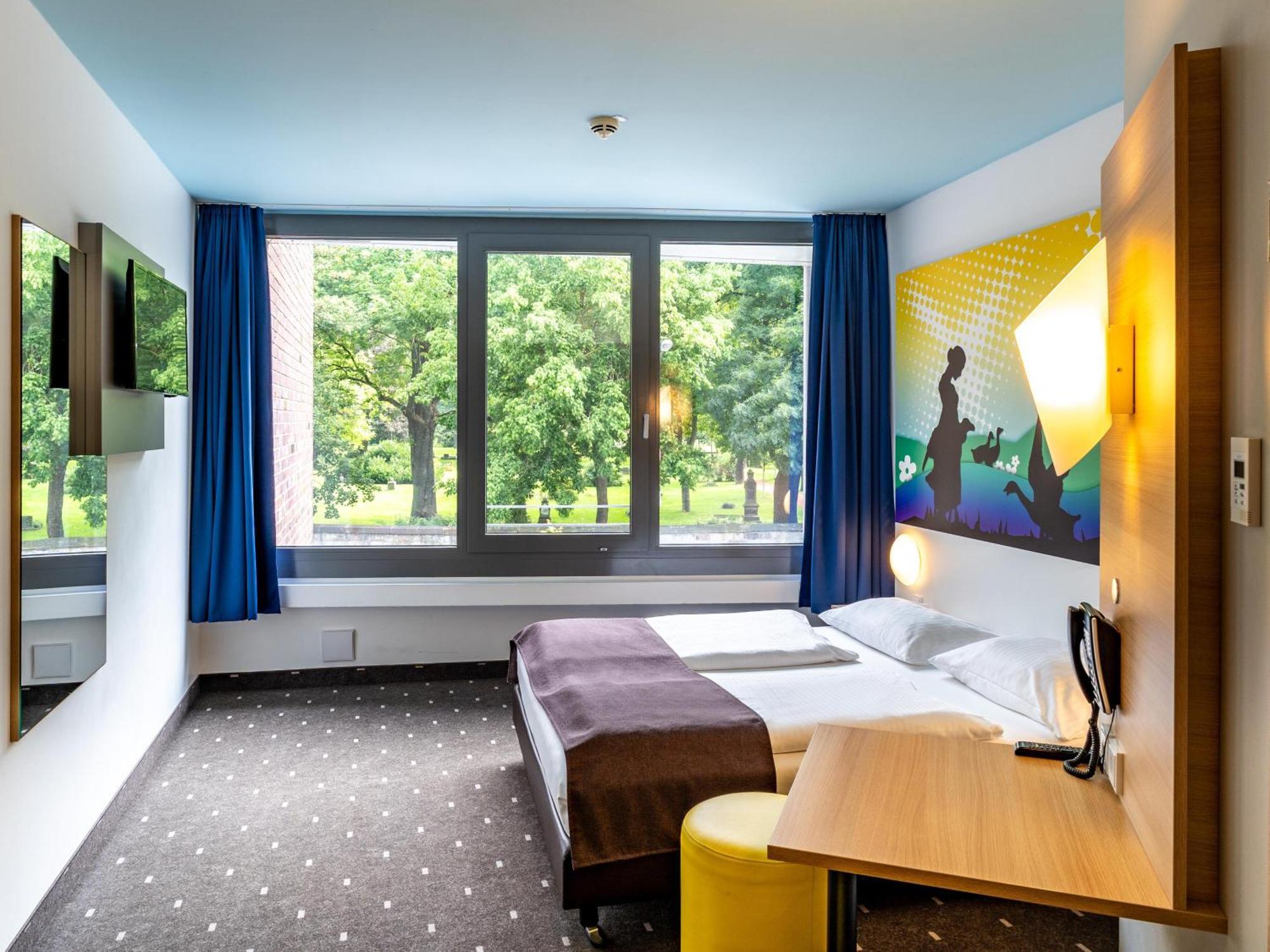 B&B Hotel Goettingen-City Exterior foto
